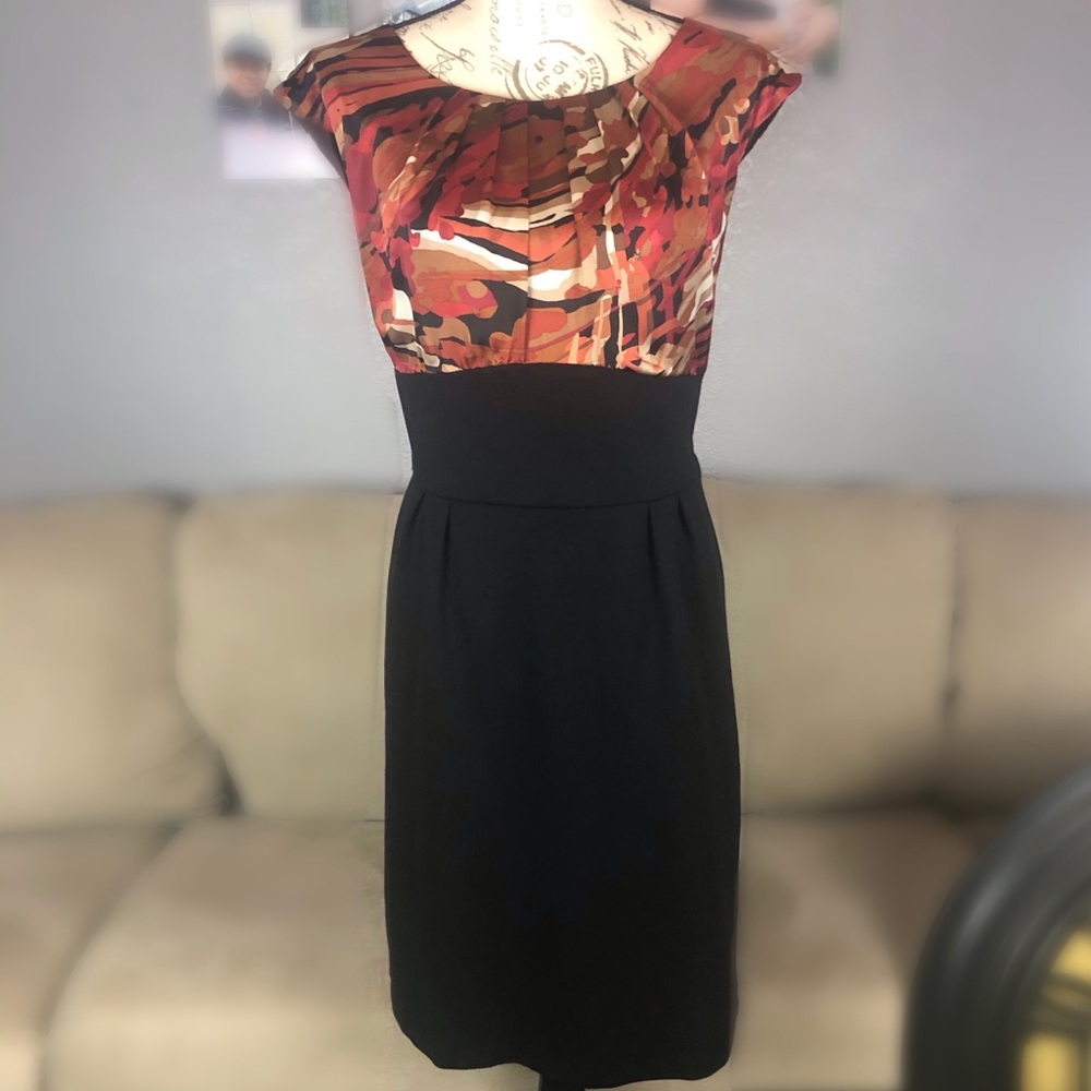 ‼️MOVING SALE‼️Pleat Neck Knee Length Sheath Dress